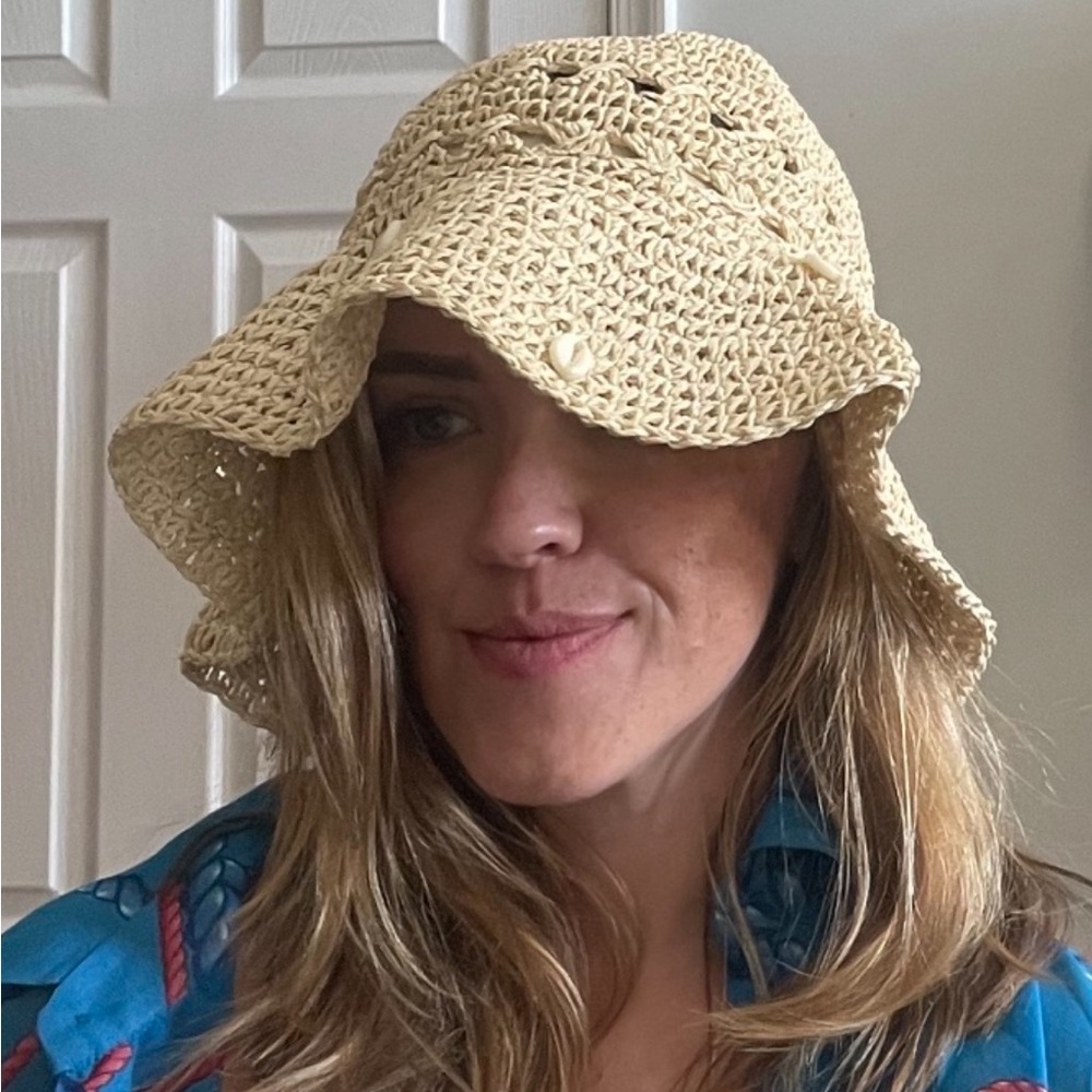 H&M Natural Crochet Hat with Shell Details